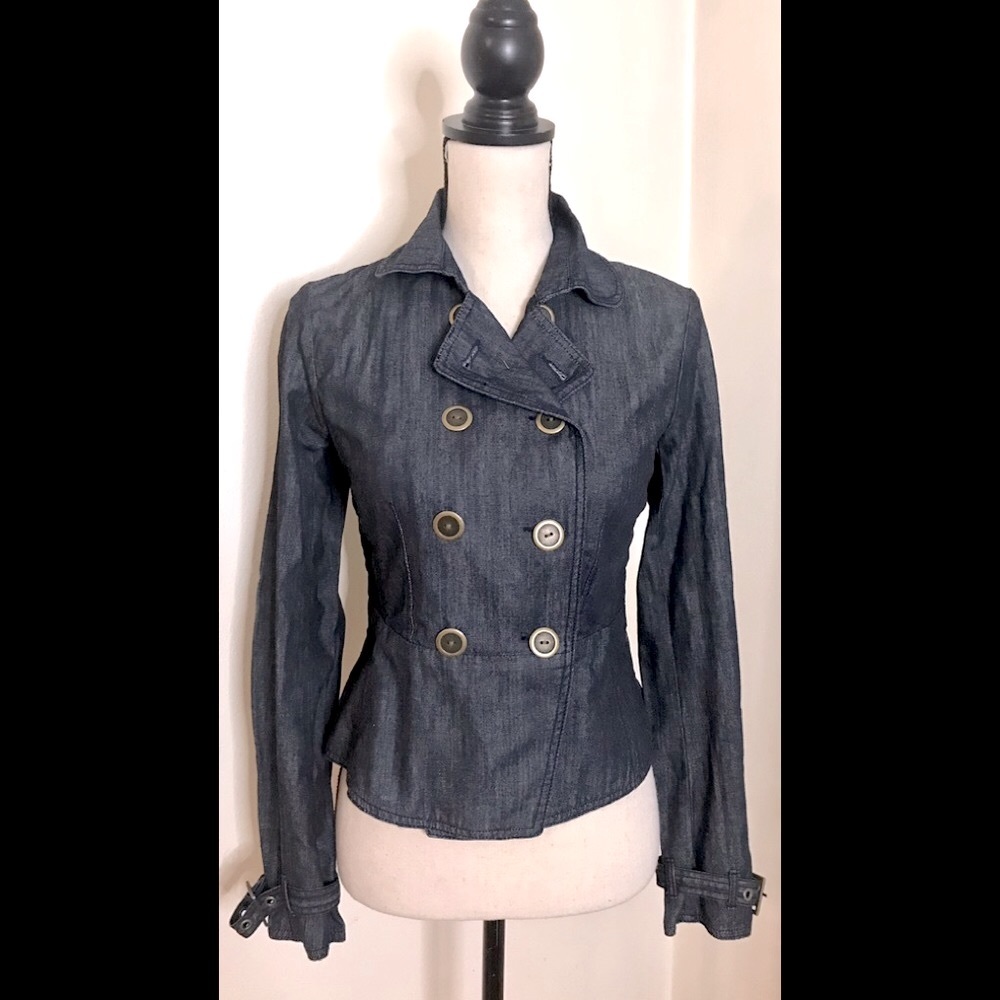 GAP Denim Jean Jacket: Double Breasted Buttons, Cinched Waist, Sz. XS-NWT